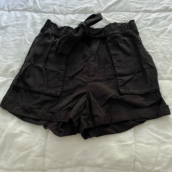 Black Twik Shorts - Picture 1 of 1